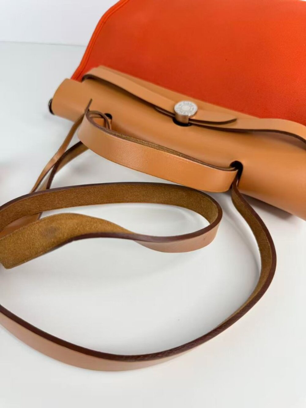 Hermès Herbag Zip 31 Orange Canvas & Natural Vache Hunter Leather Handbag - Picture 10 of 12